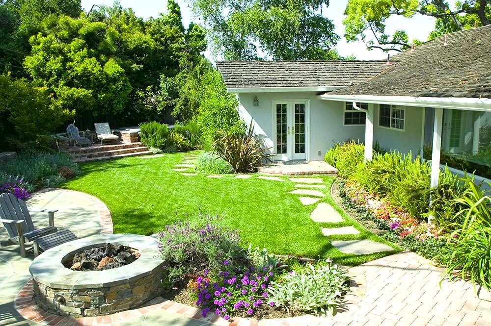 Award winning traditional backyard landscape makeover
